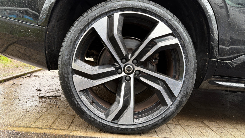 Volvo Xc90 2.0 T8 Recharge PHEV R DESIGN Pro 5dr AWD Auto Estate